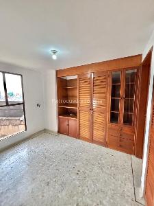Apartamento de 3 alcobas en venta en Santa Teresita, Cali, 180 m² · foto 8 de 16