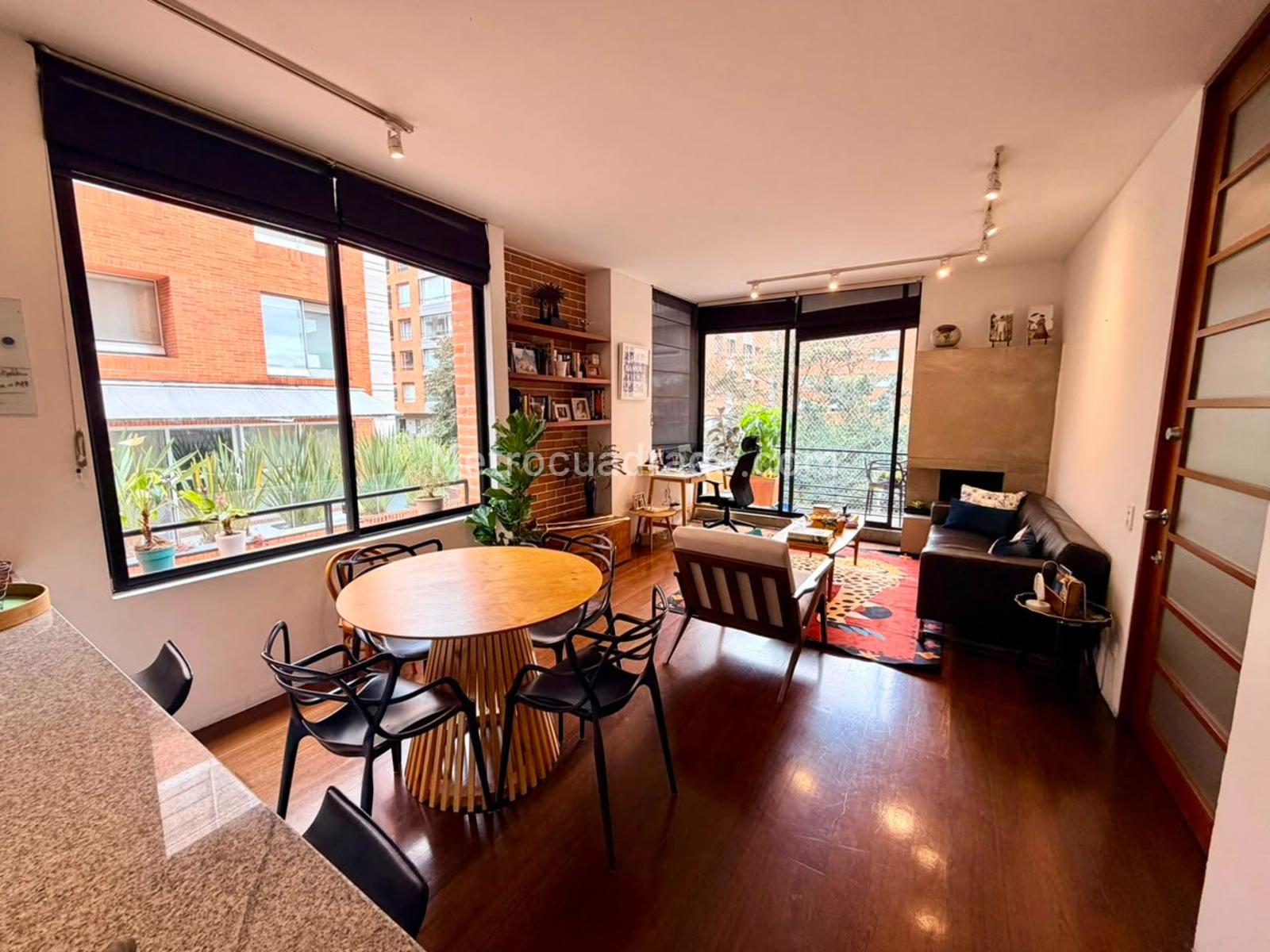 Apartamento de 1 habitación en arriendo en Los Rosales, Bogotá — imagen 1 de 9