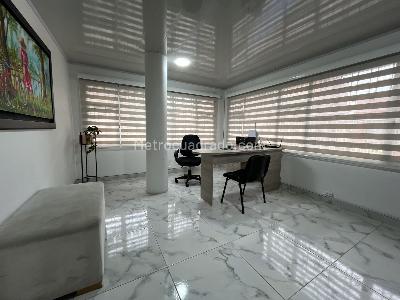 Casa de 5 alcobas en venta en Olaya Herrera, Bogotá, 390 m² · foto 12 de 20