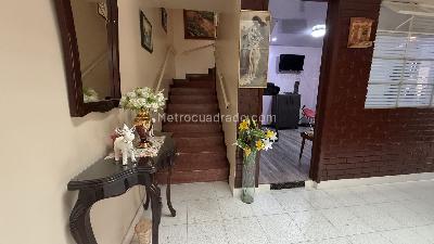 Casa de 4 alcobas en venta en Olaya Herrera, Bogotá, 280 m² · foto 9 de 20