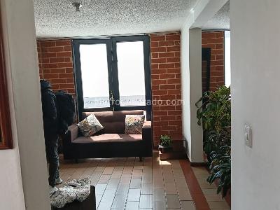 Apartamento en venta en Los Pinos, Bogotá · foto 3 de 19
