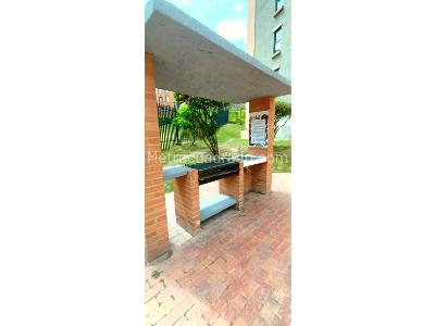 Apartamento de 3 alcobas en venta en Palmeto, Soacha, 72 m² · foto 4 de 12