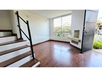Casa de 3 alcobas en venta en Mallorca 1, Mosquera, 104 m² · foto 4 de 16