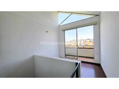 Casa de 3 alcobas en venta en Mallorca 1, Mosquera, 104 m² · foto 6 de 16