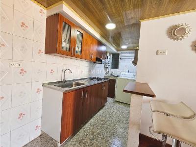 Apartamento de 3 alcobas en venta en San Isidro, Mosquera, 54 m² · foto 2 de 7