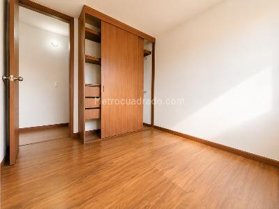 Apartamento en venta en Toledo, Mosquera · foto 3 de 10