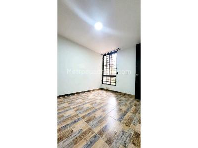 Apartamento en venta en La Estancia, Mosquera · foto 7 de 9