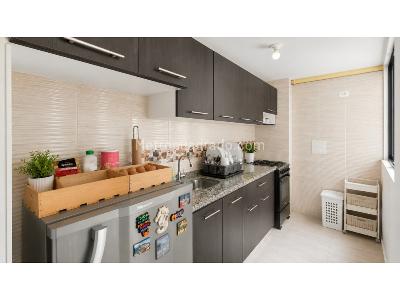 Apartamento en venta en Colibri, Mosquera · foto 3 de 10