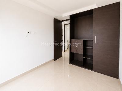 Apartamento de 3 alcobas en venta en Normandia Del Parque, Funza, 82 m² · foto 3 de 8