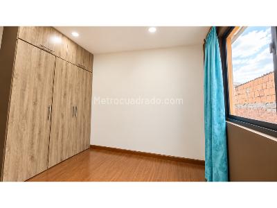 Casa de 3 alcobas en venta en Camino De Flores, Funza, 62 m² · foto 3 de 11