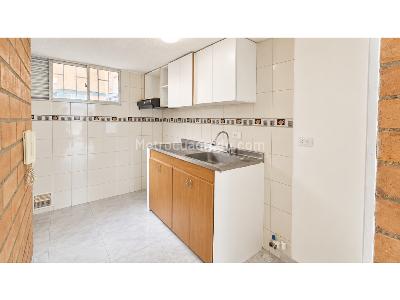 Apartamento en venta en Rincon De Los Virreyes, Mosquera · foto 2 de 8