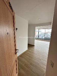 Apartamento en venta en Quinta Paredes, Bogotá · foto 10 de 19