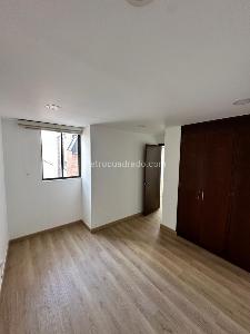 Apartamento en venta en Quinta Paredes, Bogotá · foto 14 de 19