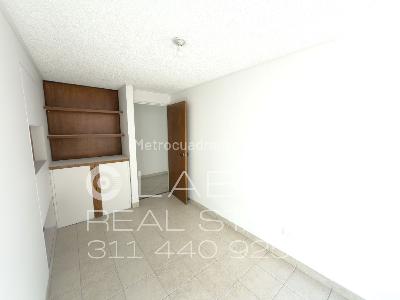 Apartamento en venta en Quinta Paredes, Bogotá · foto 10 de 20