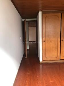 Apartamento en venta en Santa Barbara Central, Bogotá · foto 17 de 19