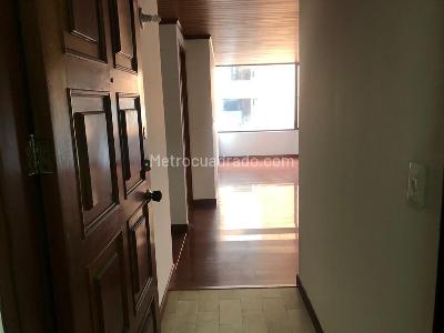 Apartamento en venta en Santa Barbara Central, Bogotá · foto 2 de 19
