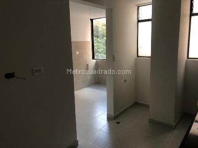 Apartamento en venta en Santa Barbara Central, Bogotá · foto 7 de 19