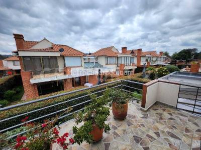 Casa de 3 alcobas en venta en Camino La Floresta, Chía, 287 m² · foto 14 de 20