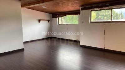 Casa de 4 alcobas en venta en Camino La Floresta, Chía, 909 m² · foto 11 de 20