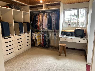 Casa de 4 alcobas en venta en Guaymaral, Bogotá, 1500 m² · foto 8 de 19