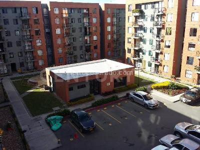 Apartamento en venta en Parque De Las Flores 1, Chía · foto 2 de 18