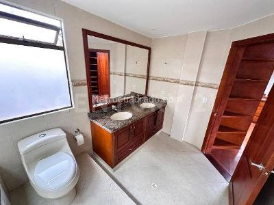 Casa de 3 alcobas en venta en Vereda Fagua, Chía, 558 m² · foto 3 de 20