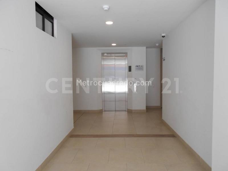 Apartamento en Arriendo, Conjunto Residencial Bosque Madero, Cajicá - Widok 4