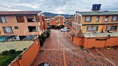 Casa en venta en Luna Park, Chía · foto 2 de 18