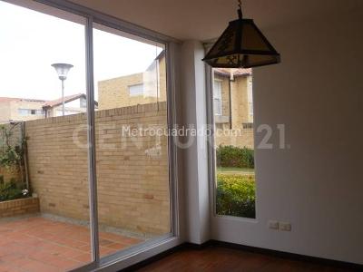 Casa de 3 alcobas en arriendo en Condominio Parques Del Nogal, Chía, 160 m² · foto 8 de 20