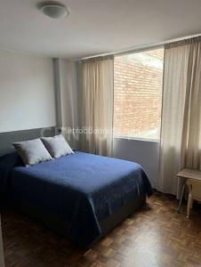 Apartamento de 2 alcobas en venta en Chapinero Central, Bogotá, 93 m² · foto 4 de 14