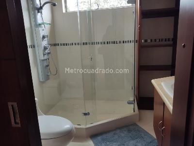 Casa de 5 alcobas en venta en Cerros De Yerbabuena, Chía · foto 10 de 20