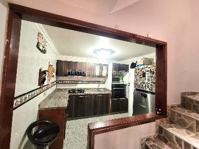 Casa de 4 alcobas en venta en San Mateo, Soacha, 114 m² · foto 2 de 19