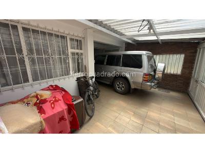 Casa en venta en Puente Aranda, Bogotá · foto 6 de 14