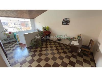 Casa en venta en Puente Aranda, Bogotá · foto 10 de 14