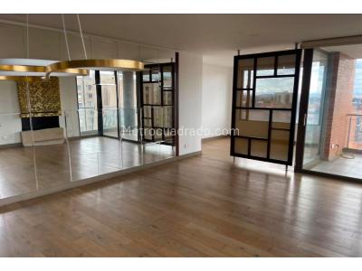 Apartamento de 3 alcobas en venta en Ciudad Salitre Occidente, Bogotá, 169 m² · foto 2 de 20