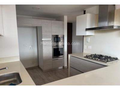 Apartamento de 3 alcobas en venta en Ciudad Salitre Occidente, Bogotá, 169 m² · foto 6 de 20