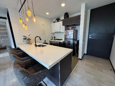 Apartamento de 1 alcoba en venta en Parque Del Virrey, Bogotá, 60 m² · foto 4 de 14