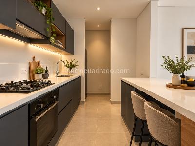Apartamento de 2 alcobas en arriendo en Chico Reservado, Bogotá, 90 m² · foto 3 de 15