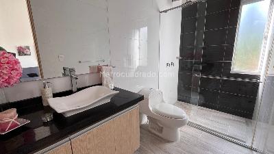 Casa de 4 alcobas en venta en Condominio Campestre Zinamayca, Armenia, 350 m² · foto 18 de 19