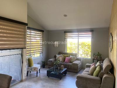Casa de 3 alcobas en venta en Caimo, Armenia, 450 m² · foto 2 de 16