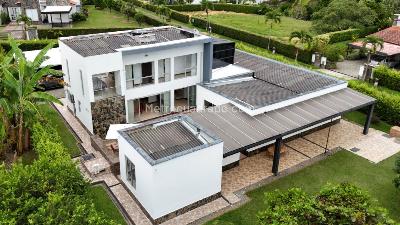 Casa de 5 alcobas en venta en Cr Pontevedra, Armenia, 1761 m² · foto 7 de 14