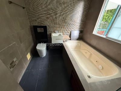 Casa de 4 alcobas en venta en Avenida Centenario, Armenia, 670 m² · foto 11 de 20