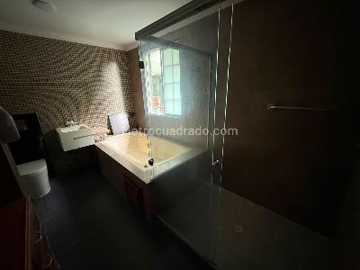 Casa de 4 alcobas en venta en Avenida Centenario, Armenia, 670 m² · foto 12 de 20