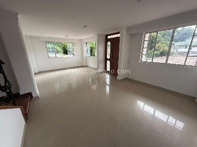 Casa de 4 alcobas en venta en Avenida Centenario, Armenia, 670 m² · foto 5 de 20