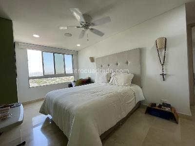 Apartamento de 3 alcobas en venta en Crespo, Cartagena, 115 m² · foto 3 de 16