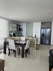Apartamento de 3 alcobas en venta en Crespo, Cartagena, 178 m² · foto 8 de 18