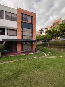 Casa en venta en Belmonte, Pereira · foto 3 de 20