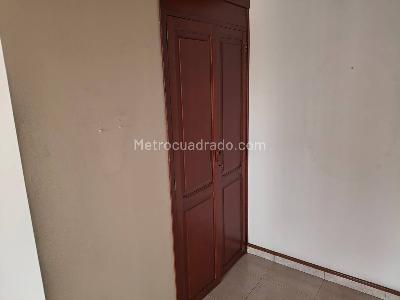 Apartamento en venta en Centro, Pereira · foto 7 de 16