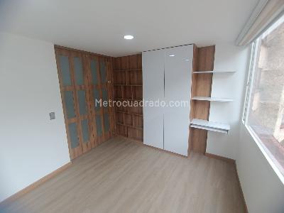 Apartamento de 2 alcobas en venta en Centro Las Aguas, Bogotá, 48 m² · foto 10 de 11