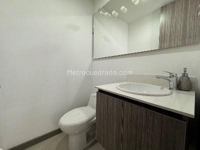 Apartamento de 3 alcobas en venta en Poblado Ciudad Del Rio, Medellín, 121 m² · foto 10 de 13